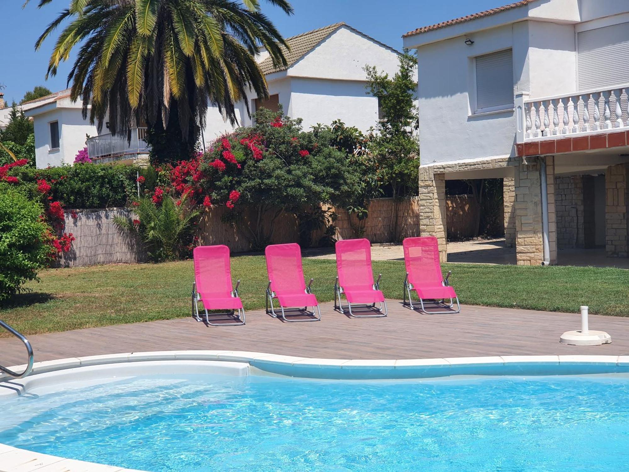 Villa Privada La Pedrereta サロウ エクステリア 写真